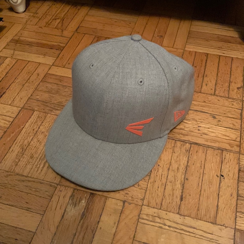 Easton Screamin E Hockey or Baseball Hat Heather Grey SnapBack New Era